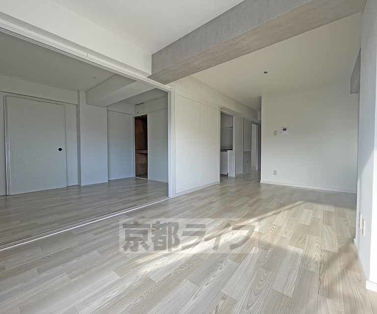 居室・リビング　開放感のあるお部屋です