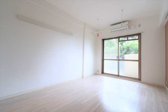 その他部屋・スペース　同物件の別部屋のお写真です。ご参考までに御覧ください。※アク