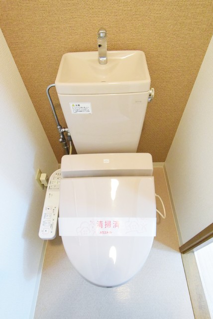 トイレ　同物件の別部屋のお写真です。ご参考までに御覧ください。※アク