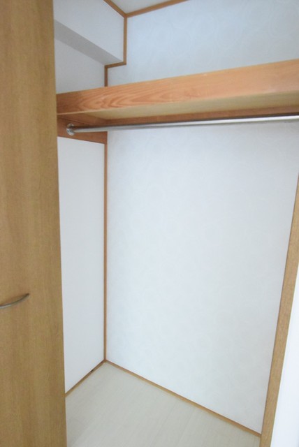 収納　同物件の別部屋のお写真です。ご参考までに御覧ください。