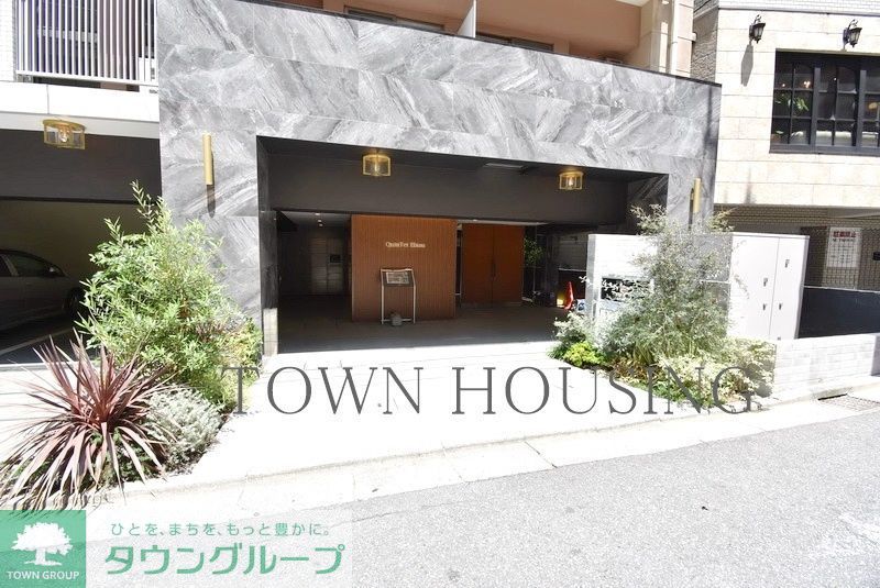 エントランス　部屋探しは株式会社　タウンハウジング　までお気軽にお問合せ…