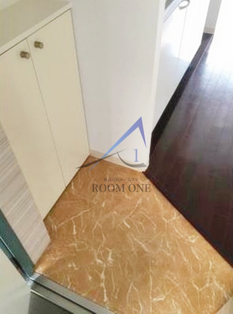 玄関　玄関です。