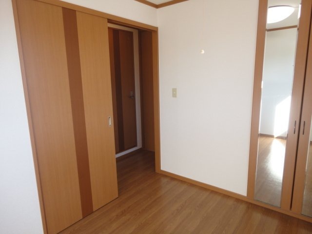 その他部屋・スペース　掲載写真は同型の左右反転の部屋を掲載しております。仕様等が異