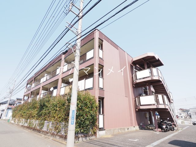 建物外観　外観は落ち着いています