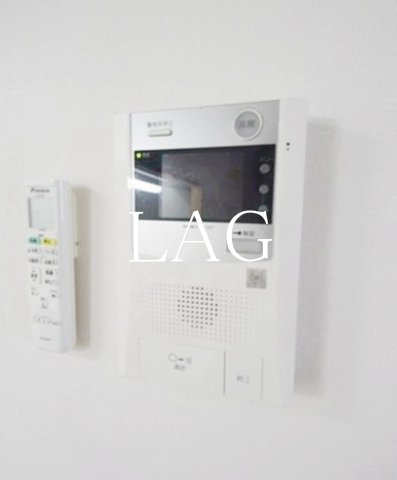 セキュリティ　モニターつきインターホンです。