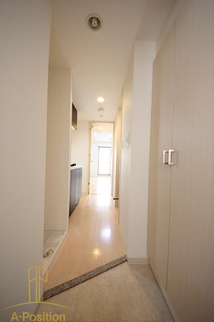 玄関　エステムプラザ梅田・中崎町IIIツインマークスサウスレジデンス