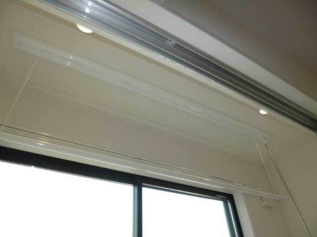 その他設備　室内物干し