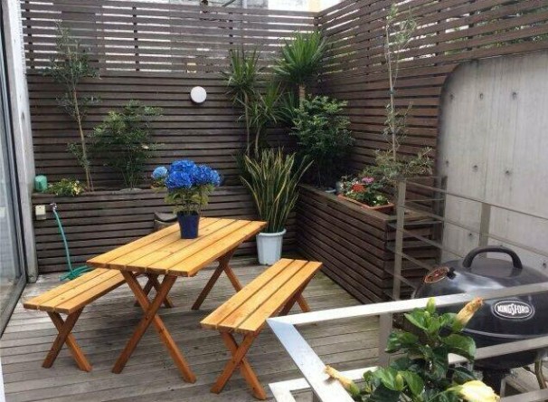 バルコニー　バルコニー