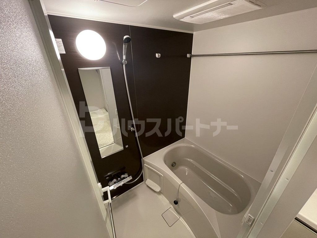 バス・シャワールーム　バス