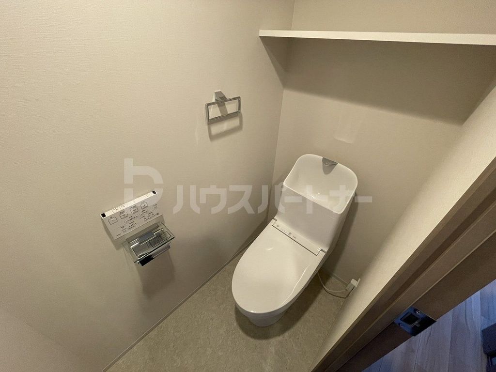 トイレ　トイレ