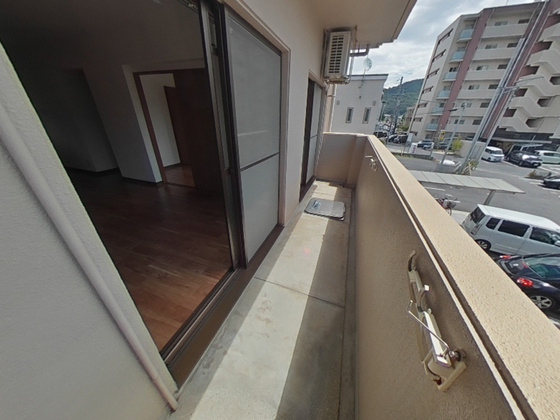 バルコニー　※別号屋の写真です