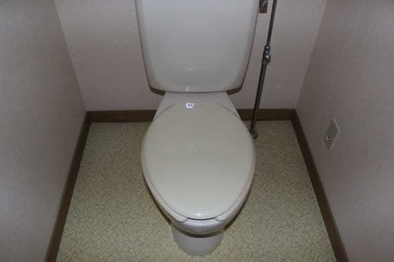 トイレ　※別の部屋の写真です