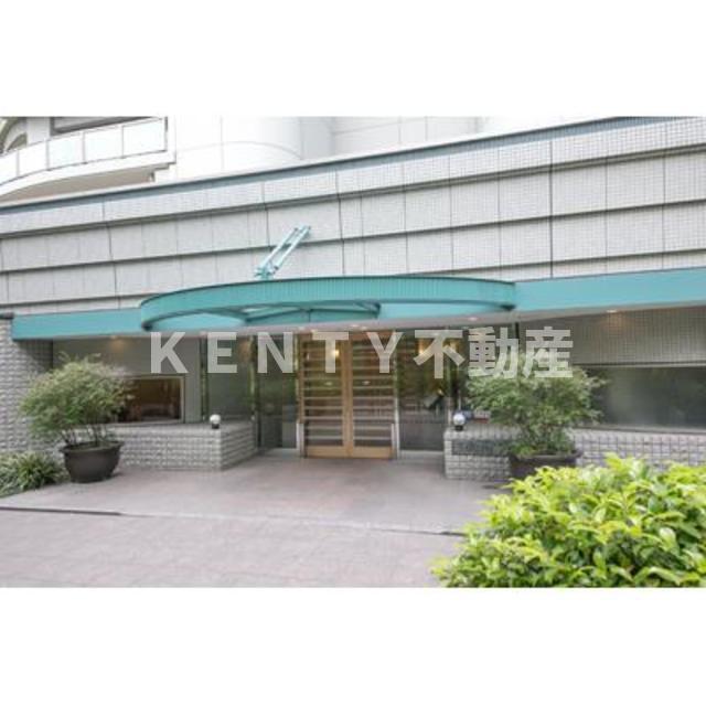 エントランス　建物の内部です