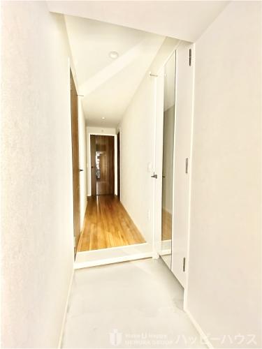 玄関　下駄箱もしっかりついてます！