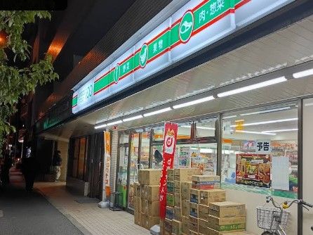 ショッピングセンター　ローソンストア100 LS北上野二丁目店（ショッピングセンター）まで206m