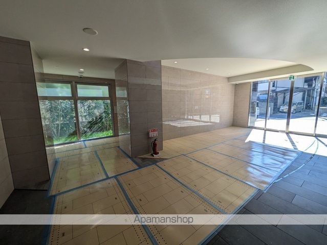 ロビー　ロビー