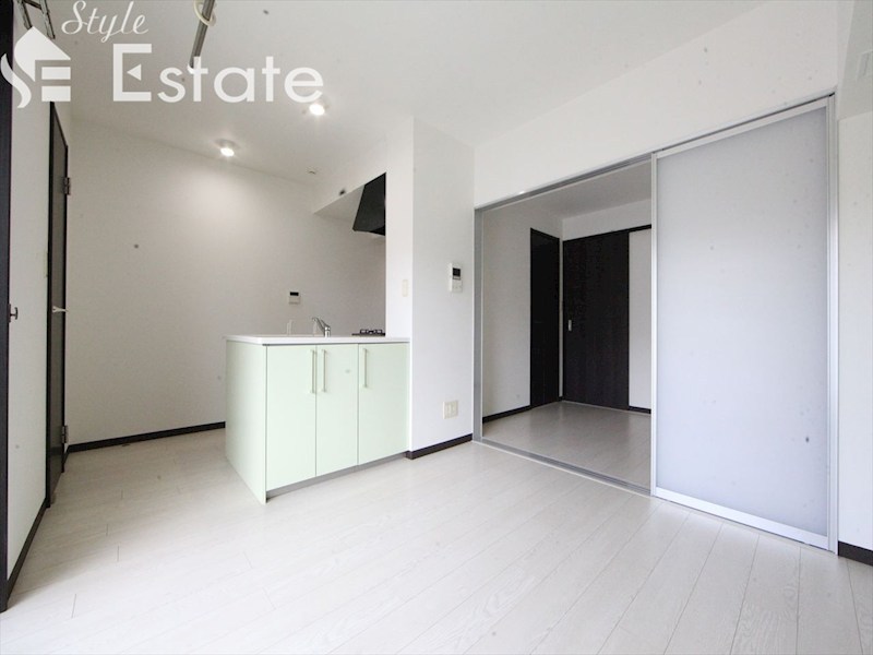 居室・リビング　内装