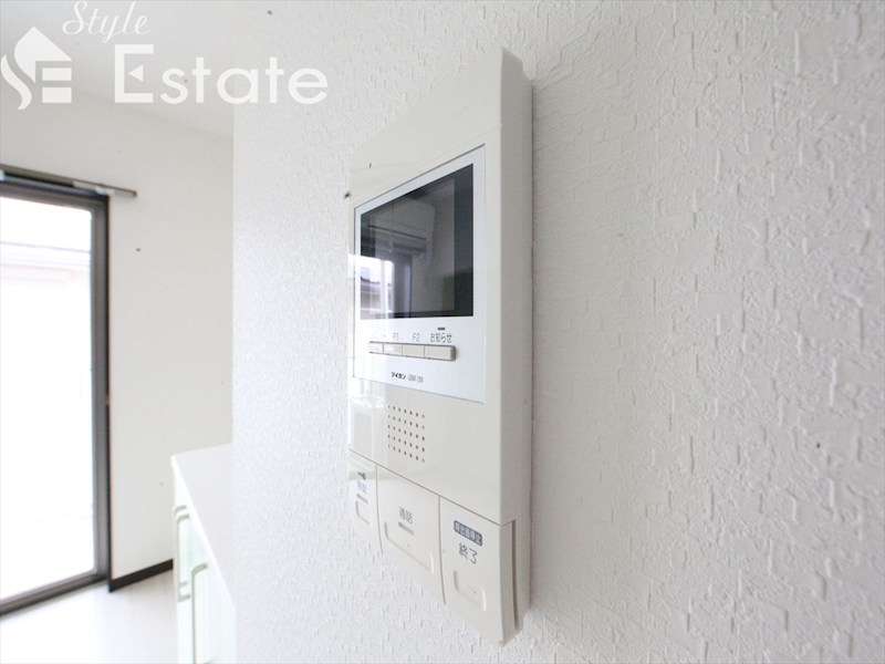 セキュリティ　モニター付きインターホン