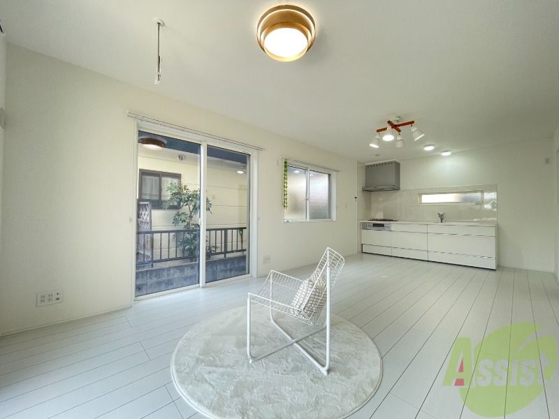 居室・リビング　ＬＤＫのお部屋のお写真です。キレイですね！