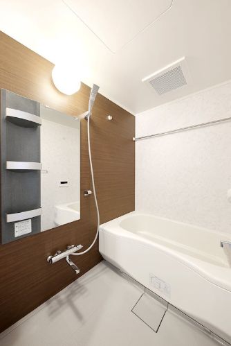 バス・シャワールーム