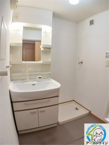 洗面設備　※パース写真