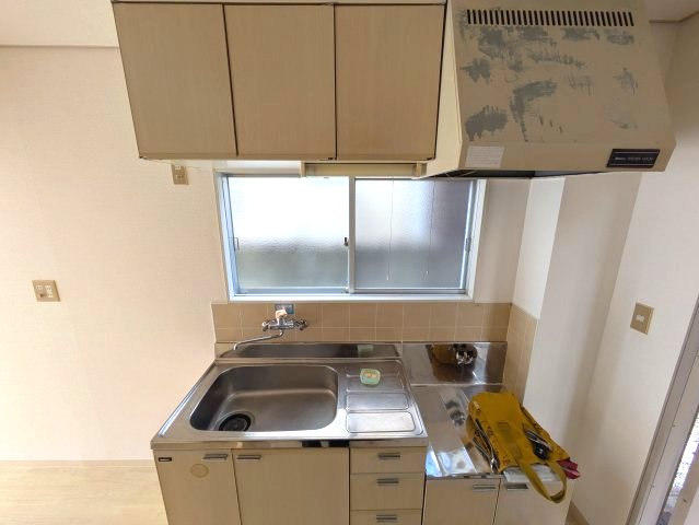 キッチン　2024年12月撮影※現況を優先致します。