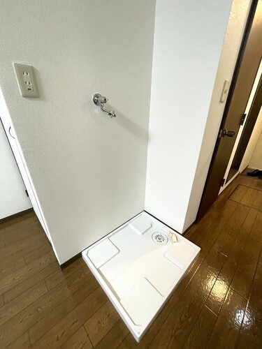 その他　洗濯機置き場※同タイプ別部屋前回募集時2023.1撮影