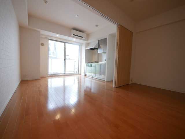 居室・リビング　レジディア水道橋