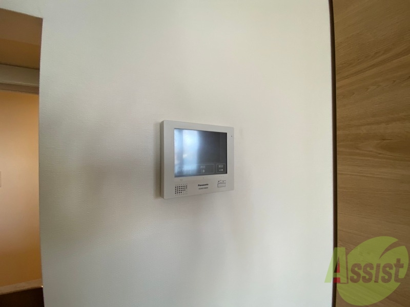 セキュリティ　インターホンで来客確認ができます。安心ですね。