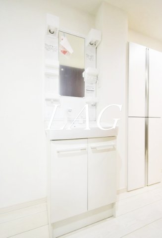 洗面設備　洗面台です。