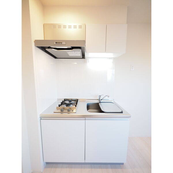 キッチン　※別号室の参考写真です