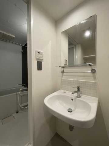 洗面設備　他のお部屋になります