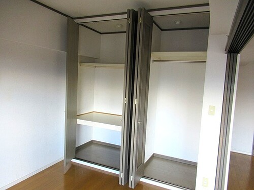 収納　クロゼット