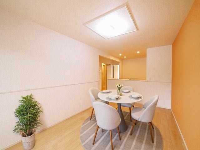 居室・リビング　CGで家具等を配置したもので家具等は含まれません