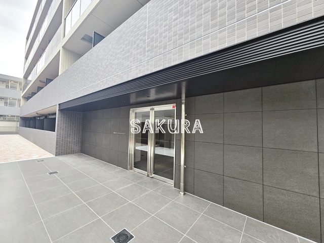 エントランス　管理の行き届いたエントランスです♪