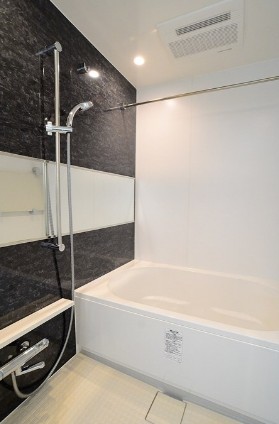 バス・シャワールーム　☆浴室☆