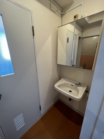 洗面設備　忙しい朝には欠かせない洗面所です