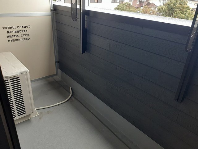 バルコニー　外からの目が気にならないバルコニーで洗濯物が干せます