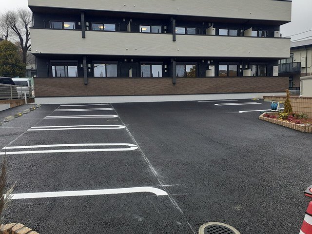 駐車場　駐車スペースもあります