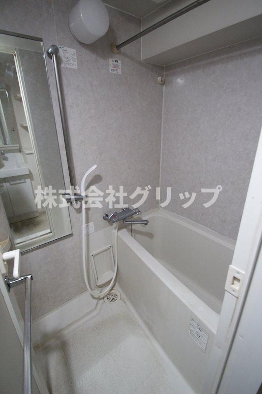 バス・シャワールーム　浴室乾燥機付き