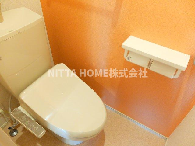 トイレ　もちろん、ウォシュレット付き◎