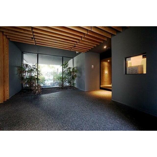 エントランス　エントランス