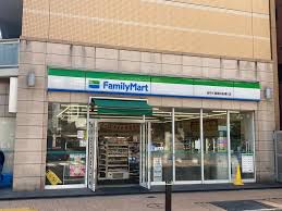 コンビニ　ローソン 芝公園南店（コンビニ）まで104m