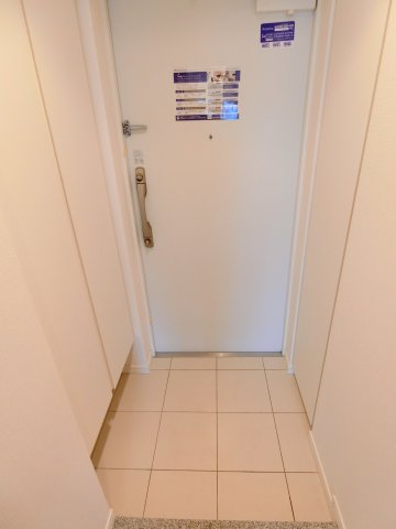 玄関　レジディア大森II