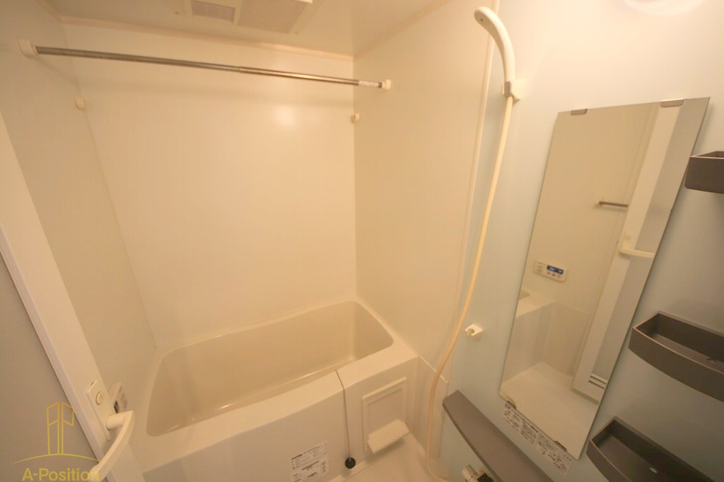 バス・シャワールーム　クレグラン北梅田