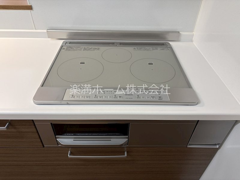 その他　3口IHクッキングヒーター（グリル付き）♪