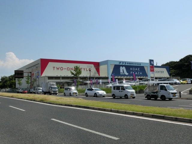 コンビニ　セブン‐イレブン／若松小敷店（コンビニ）まで290m