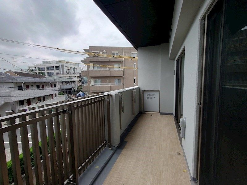 バルコニー　バルコニー