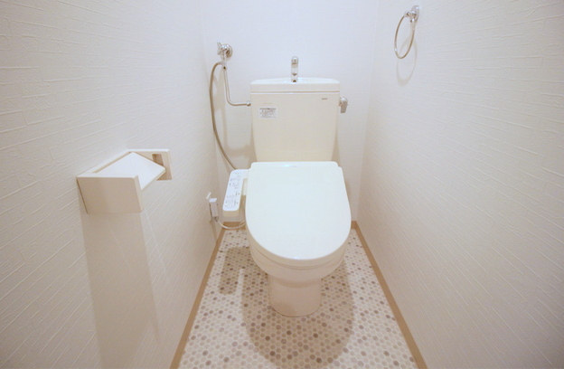 トイレ　ウォシュレットです☆