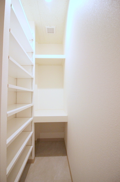 その他　シューズクローゼットあります☆